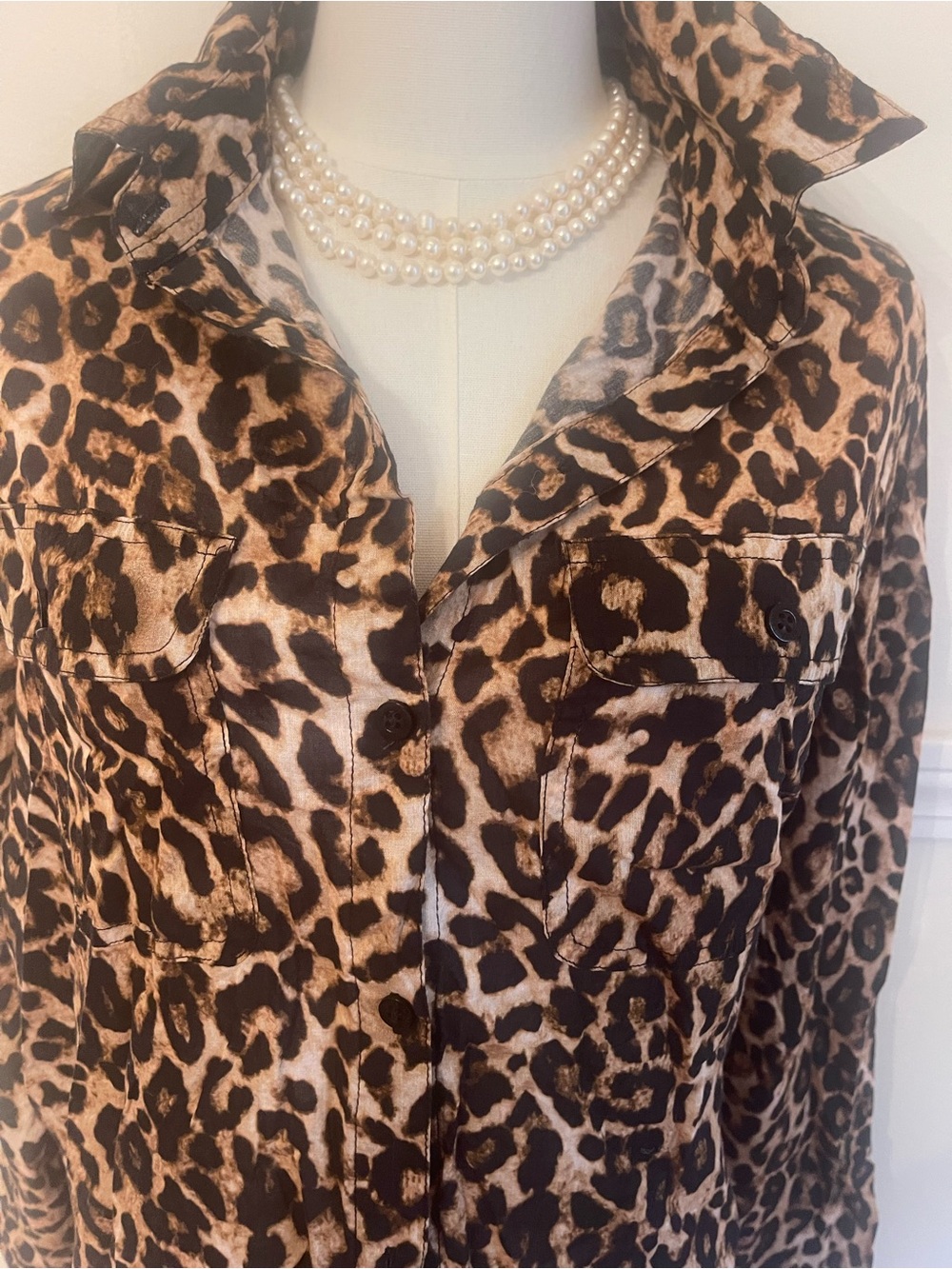 Lauren Ralph Lauren Brown & Black Leopard-Print Button Down Shirt - Picture 6 of 6